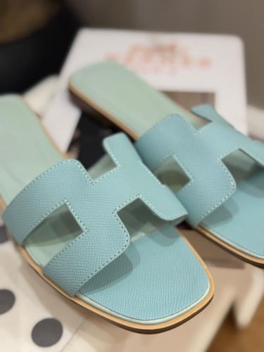 HERMĒS سليبر ايرميز