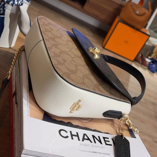 COACH كوتش حقيبة