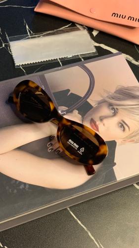 MIU MIU ميو ميو