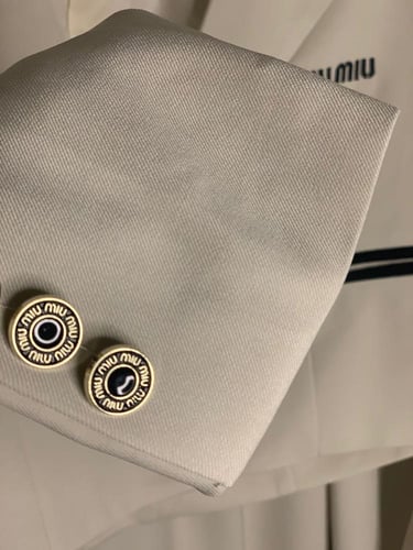 MIU MIU ميو ميو