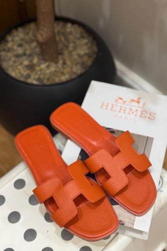 HERMĒS سليبر ايرميز