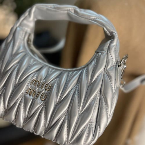 MIU MIU ميو ميو