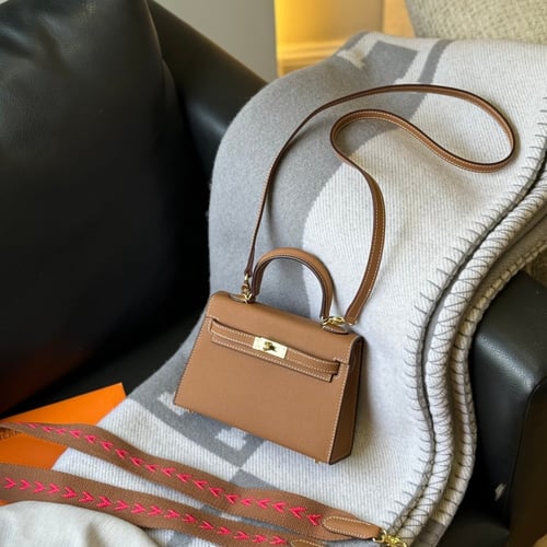 HERMĒS كيلي ايبسوم