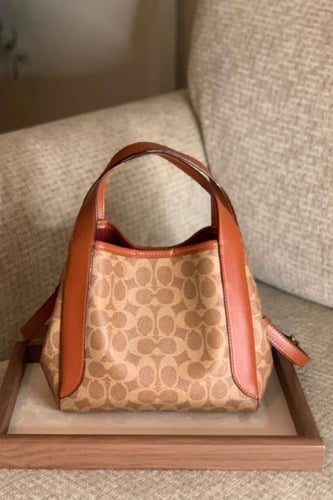 COACH حقيبة كوتش