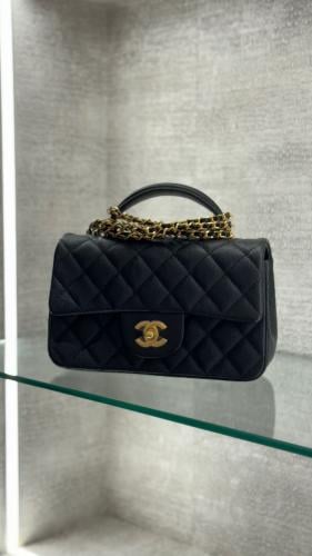 CHANEL ماستر