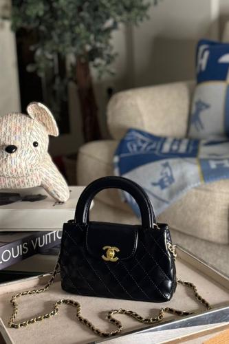 CHANEL شانيل