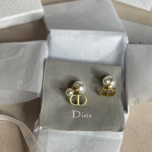 DIOR حلق ديور