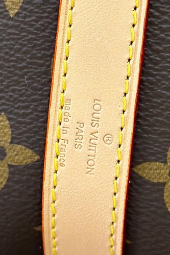 LOUIS VUITTON 30 cm