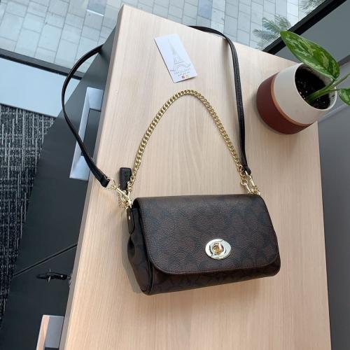 COACH حقيبة كوتش