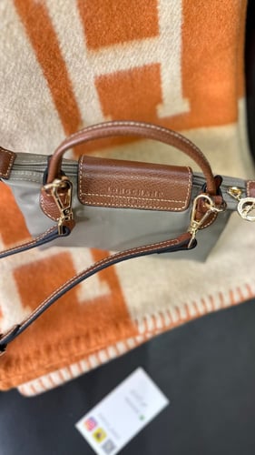 LONGCHAMPلونج شامب