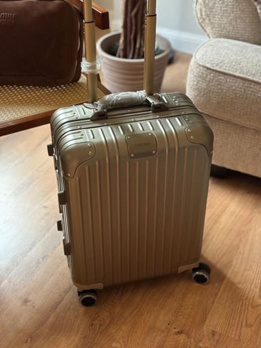 RIMOWA