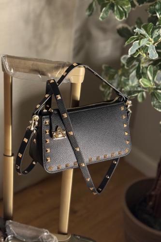 VALENTINO ڤالنتينو