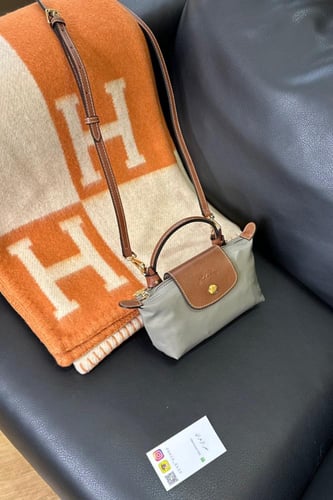 LONGCHAMPلونج شامب