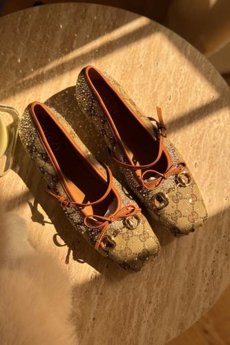 GUCCI قوتشي