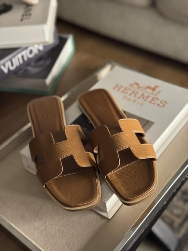 HERMĒS سليبر ايرميز