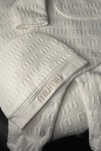 MIU MIU ميو ميو