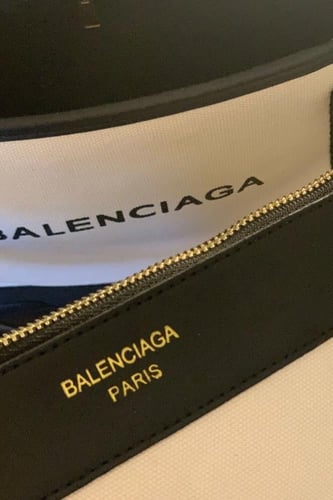 BALENCIAGA