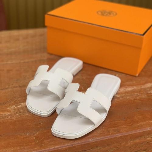 HERMĒS سليبر ايرميز