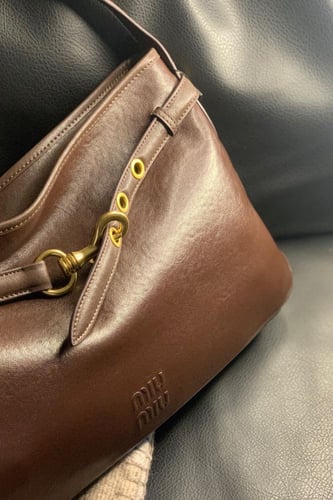 MIU MIU ميو ميو