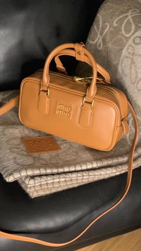 MIU MIU ميو ميو