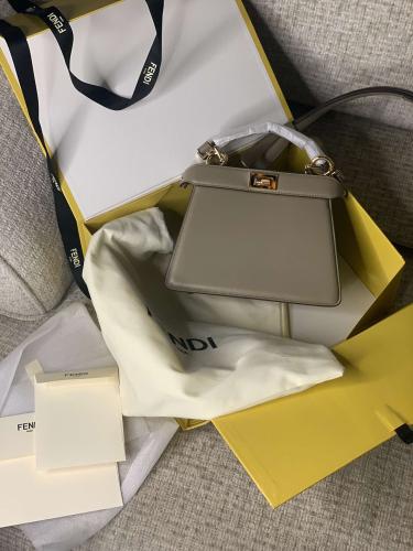 FENDI فيندي ماستر