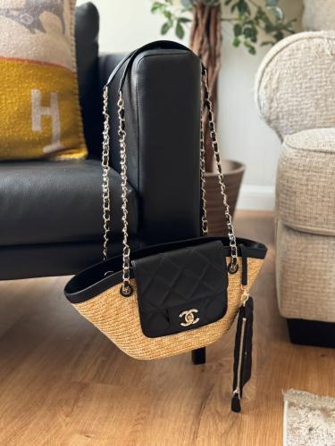 CHANEL