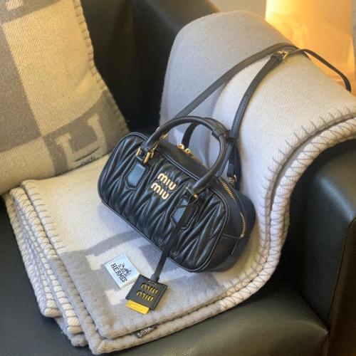 MIU MIU ميو ميو