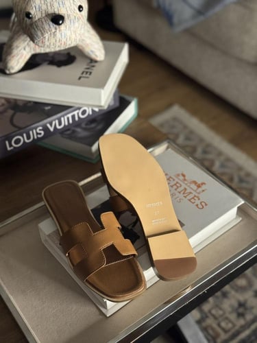 HERMĒS سليبر ايرميز