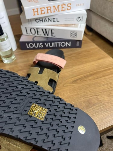 HERMĒS سليبر ايرميز