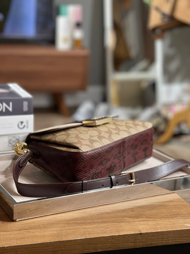 COACH حقيبة كوتش