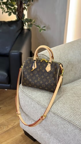 LOUIS VUITTON 25cm