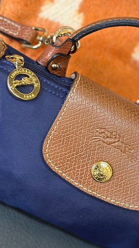 LONGCHAMPلونج شامب