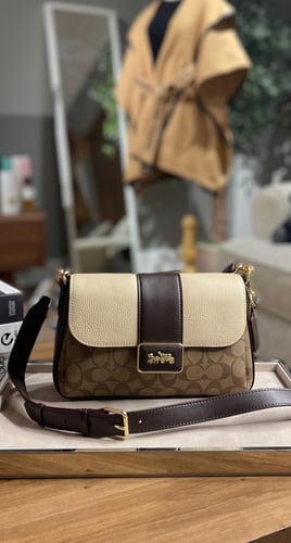 COACH حقيبة كوتش