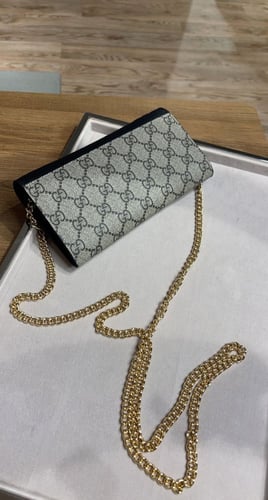 GUCCI كلتش قوتشي