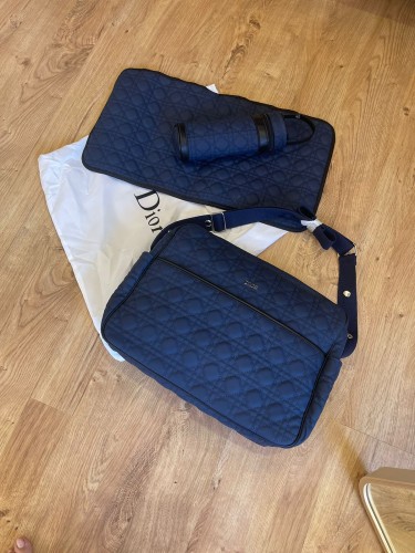 DIOR ديور