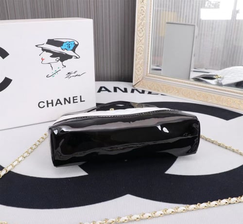 CHANEL شنطة شانيل