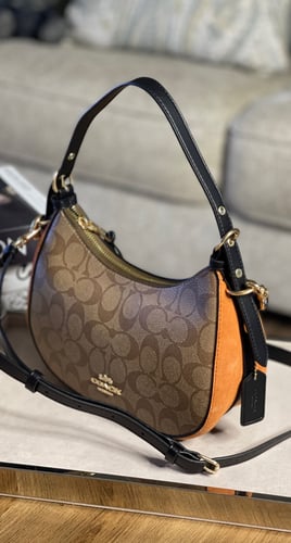 COACH حقيبة كوتش