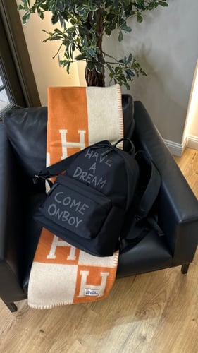 Korean model backpack