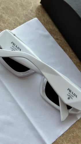 PRADA نظارة شمسية برادا