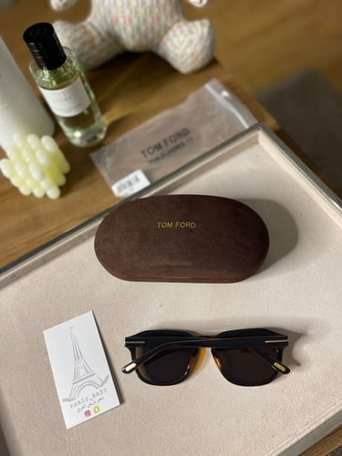 TOM FORD نظارة شمسية توم فورد