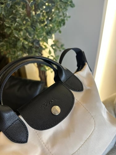 LONGCHAMPلونج شامب