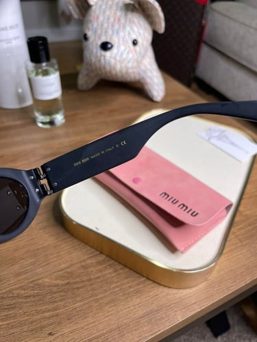 MIU MIU ميو ميو