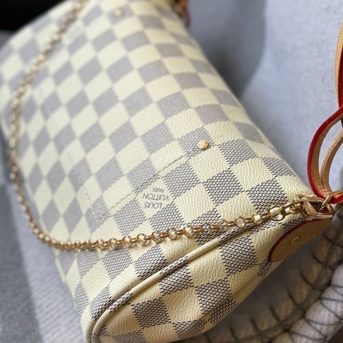 LOUIS VUITTON لويس ڤيتون
