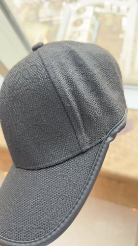 LOEWE Cap لويڤي