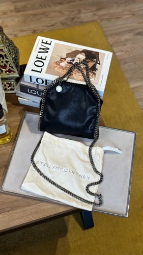 STELLA MCCARTNEY ستيلا ماكارتني