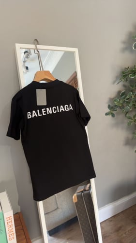 BALENCIAGA تيشيرت
