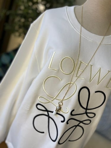 LOEWE لويڤي