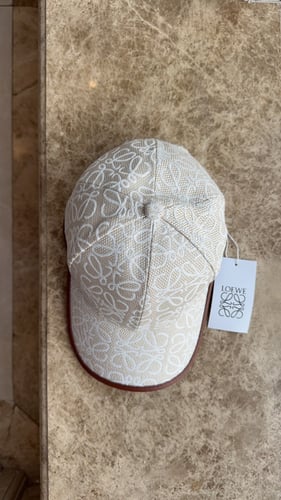LOEWE Cap لويڤي
