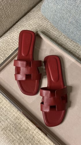 HERMĒS سليبر ايرميز