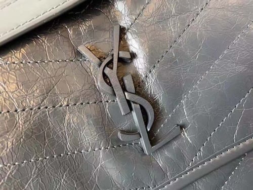 SAINT LAURENT اف سان لوران